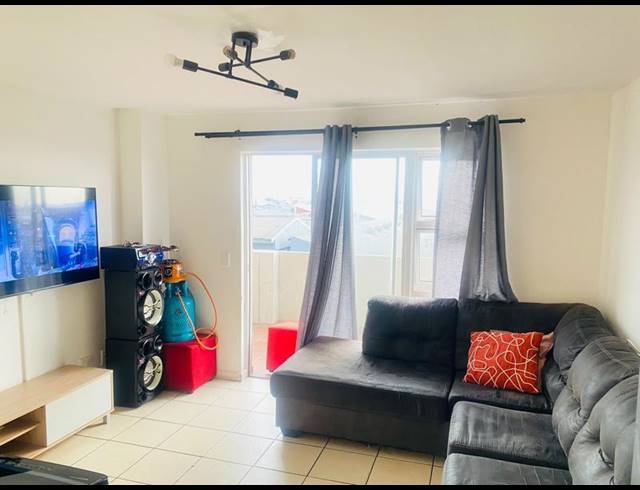 2 BEDROOM APARTMENT FOR SALE IN KENSINGTON